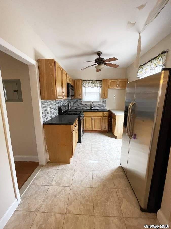 Single Family Chandler  Queens, NY 11691, MLS-L3523413-8