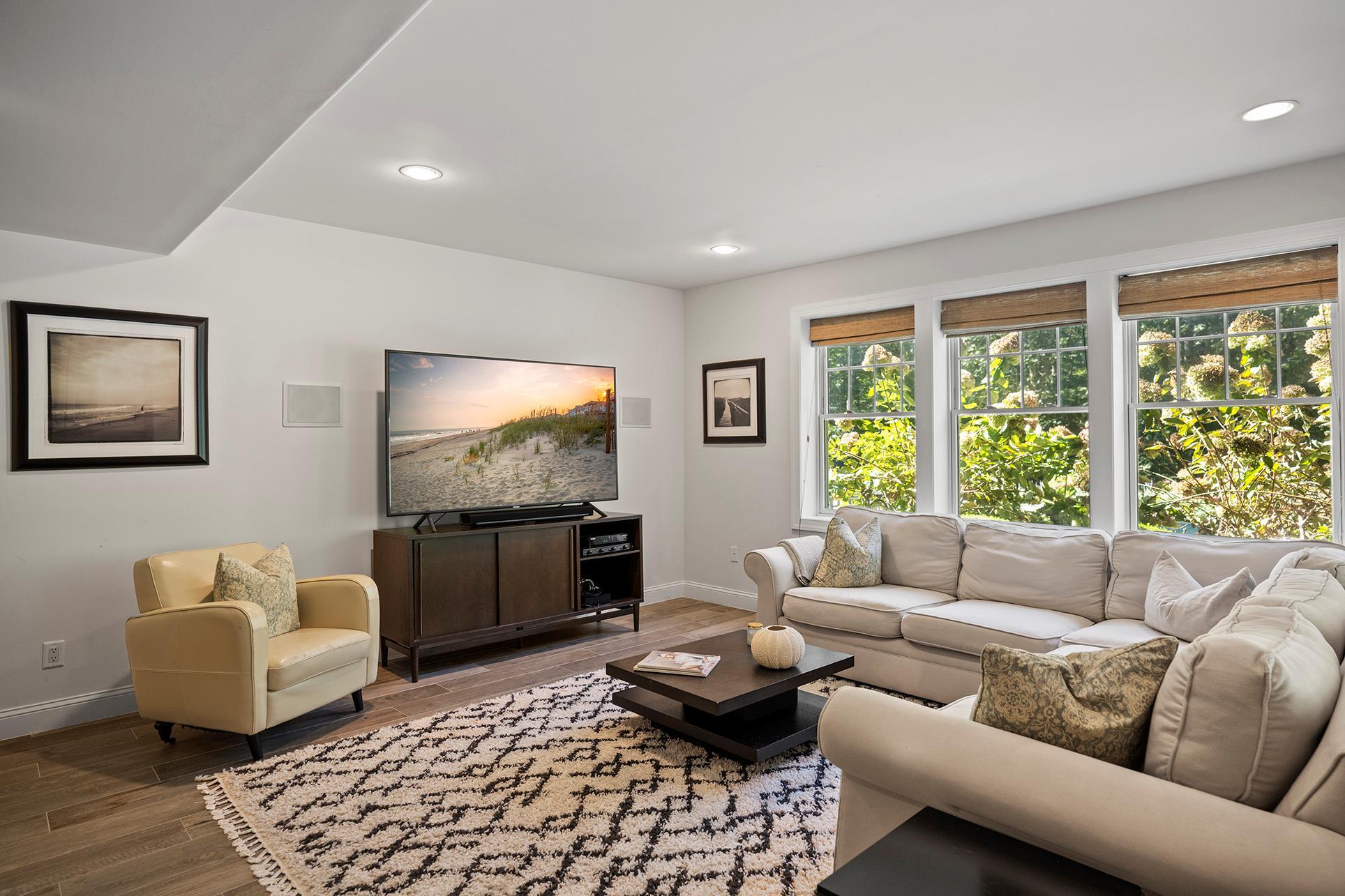 Single Family Ocean View Suffolk County, NY 11968, MLS-L3524017-34