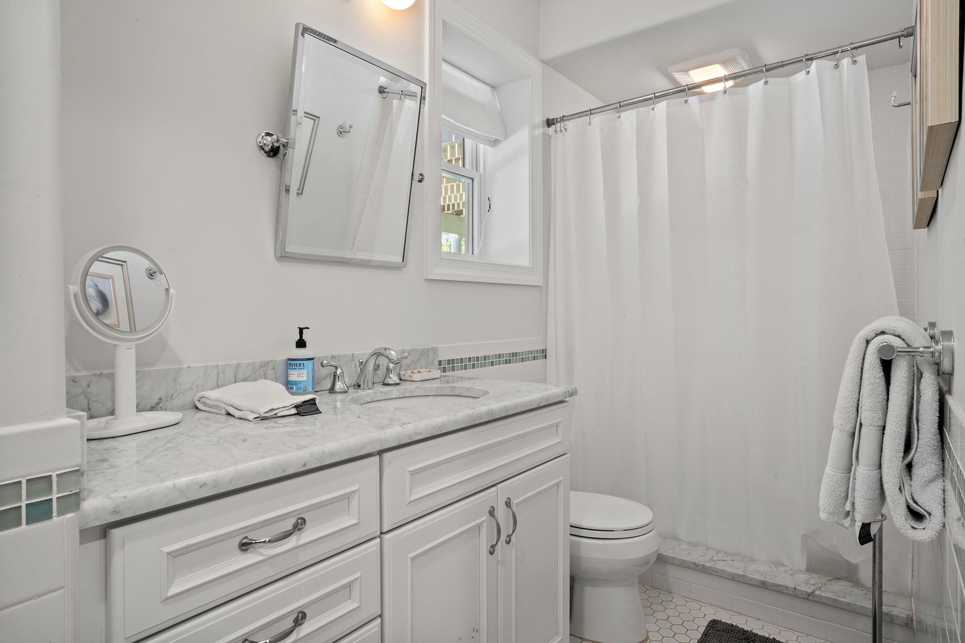 Single Family Ocean View  Suffolk County, NY 11968, MLS-L3524017-37