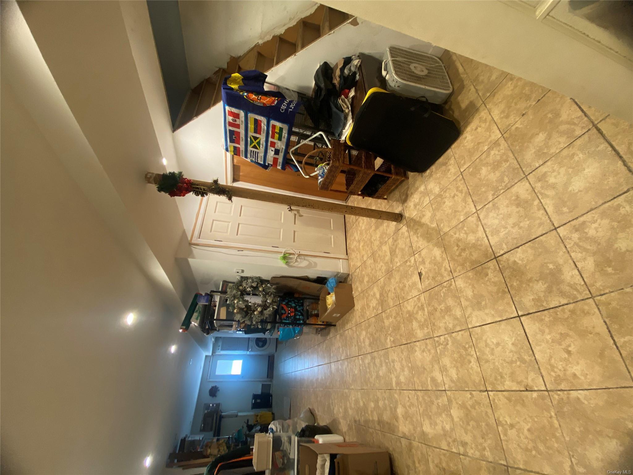 Single Family Cooper  Queens, NY 11385, MLS-L3525936-24