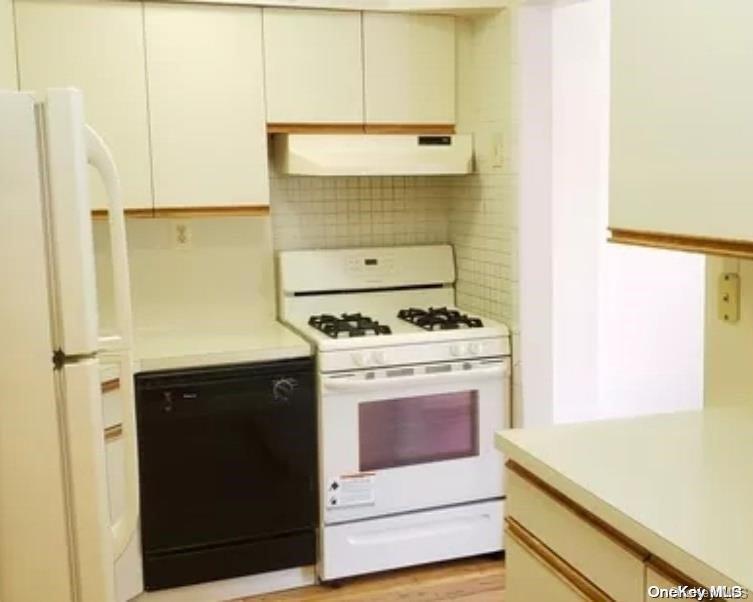 Single Family 153rd  Queens, NY 11367, MLS-L3525971-15