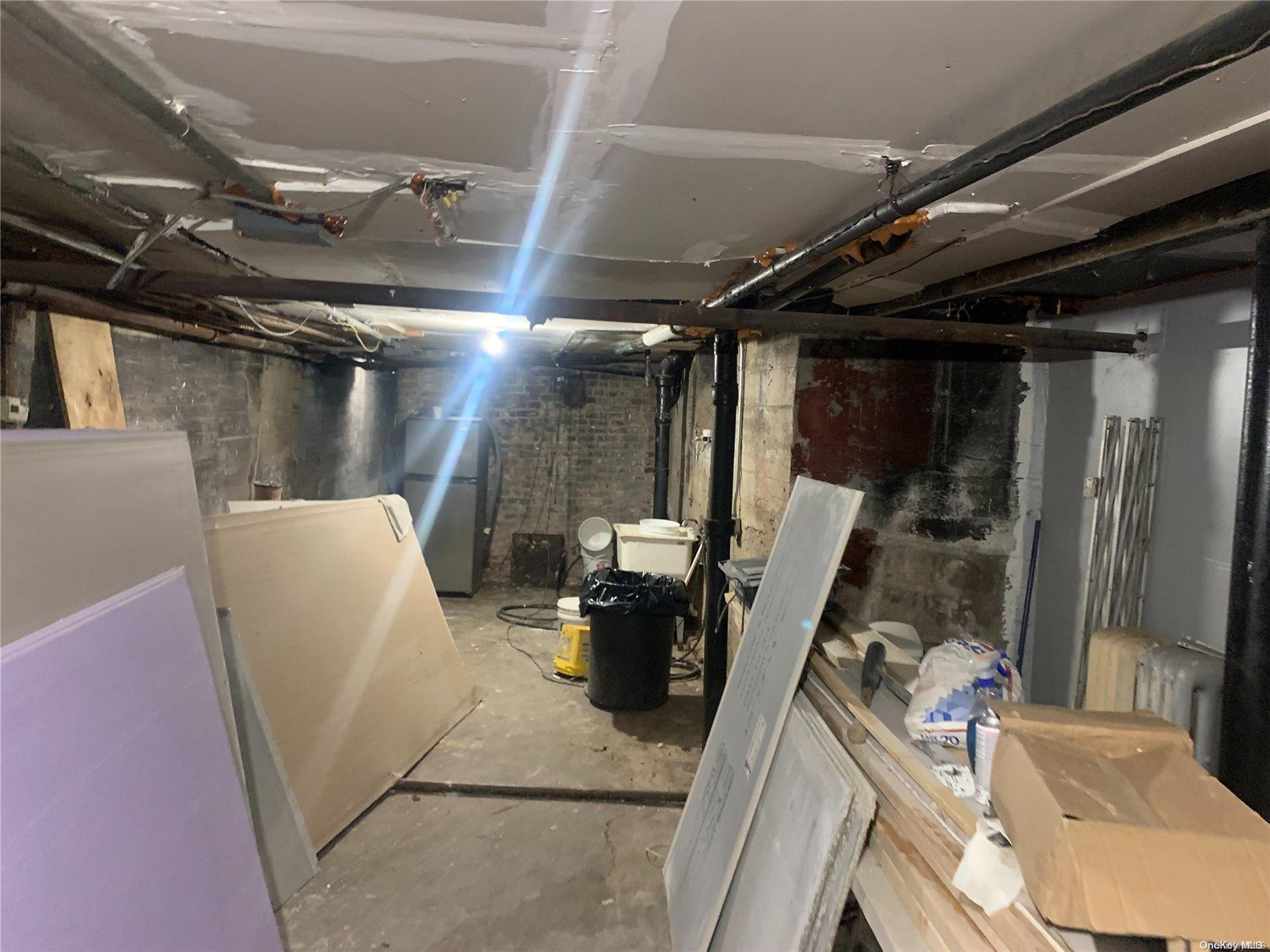 Commercial Sale Tapscott  Brooklyn, NY 11212, MLS-L3526649-13