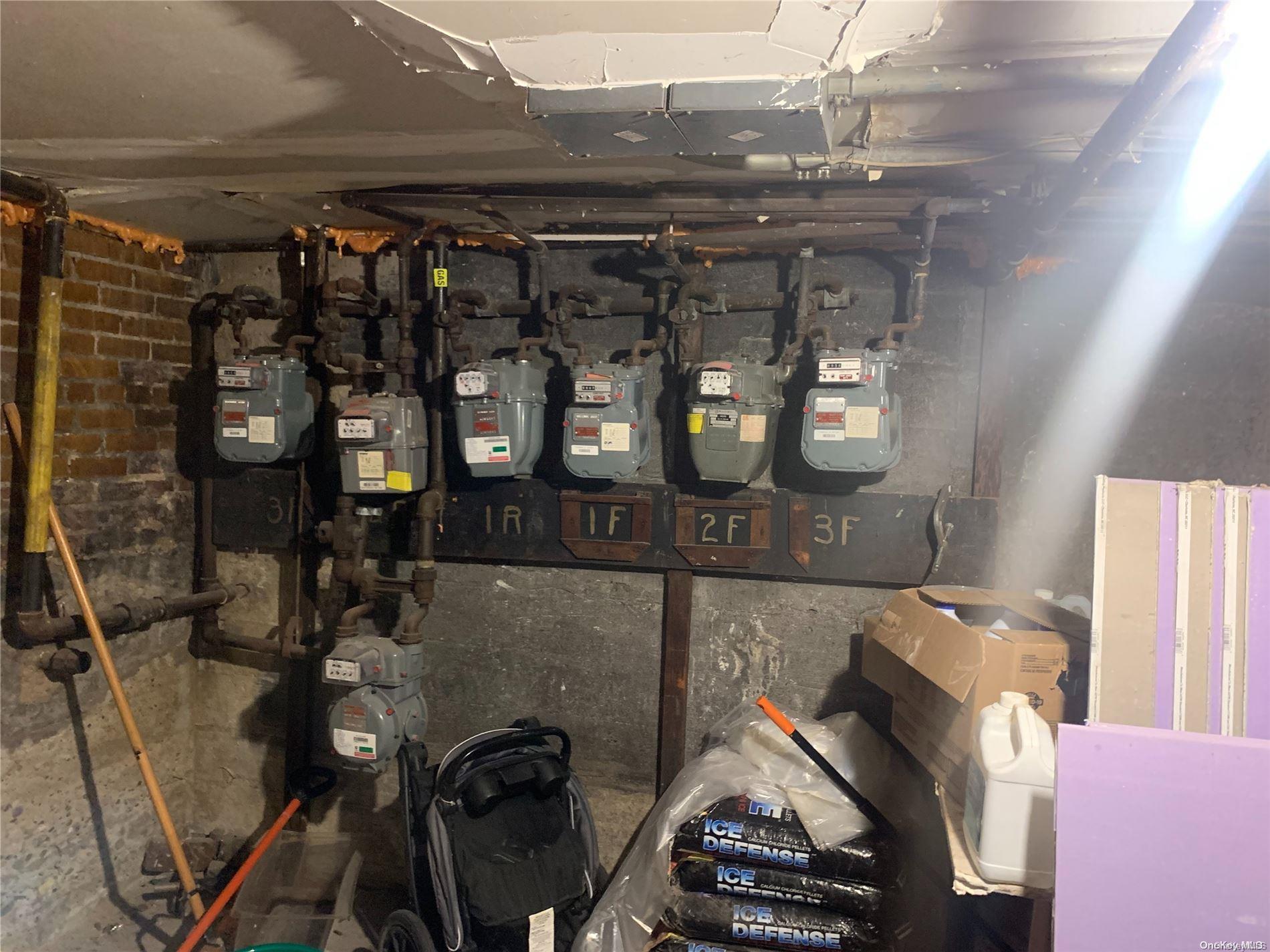 Commercial Sale Tapscott  Brooklyn, NY 11212, MLS-L3526649-24