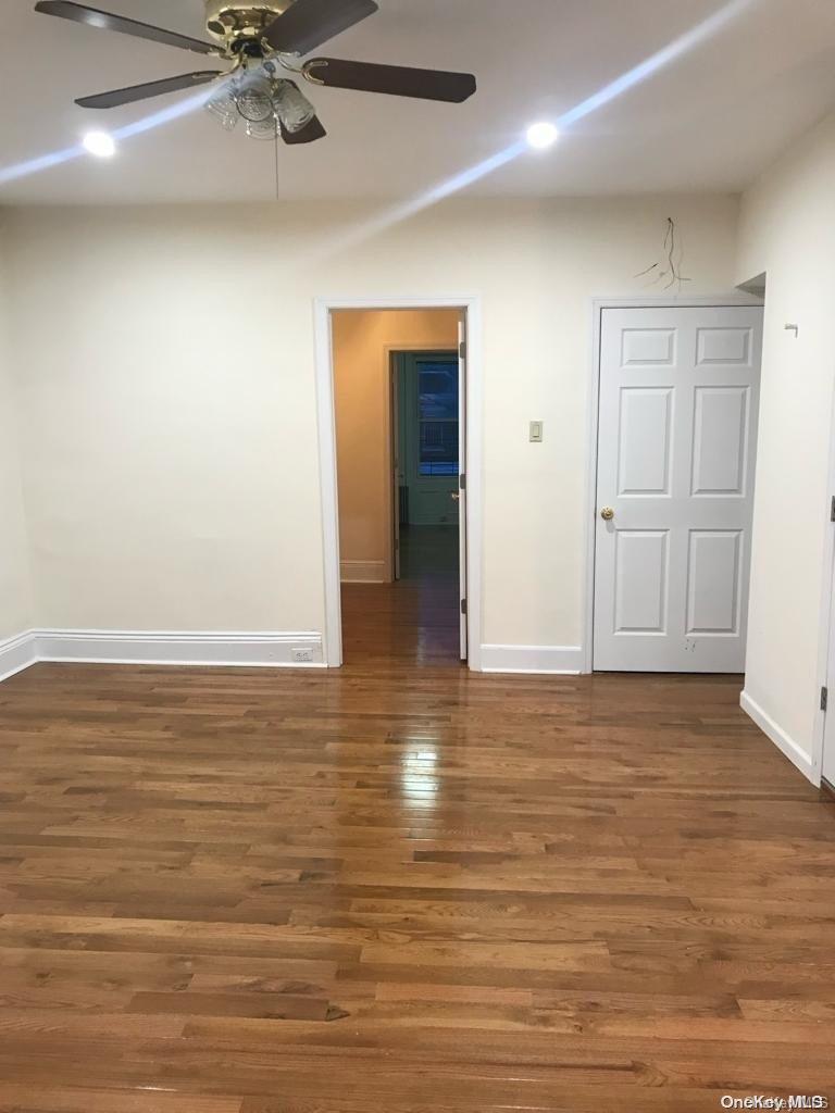 Single Family Ridgewood  Brooklyn, NY 11208, MLS-L3526759-19
