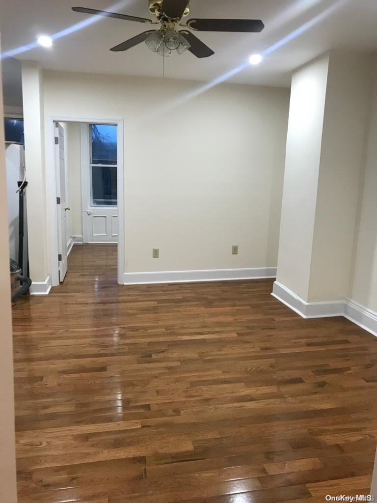 Single Family Ridgewood  Brooklyn, NY 11208, MLS-L3526759-23