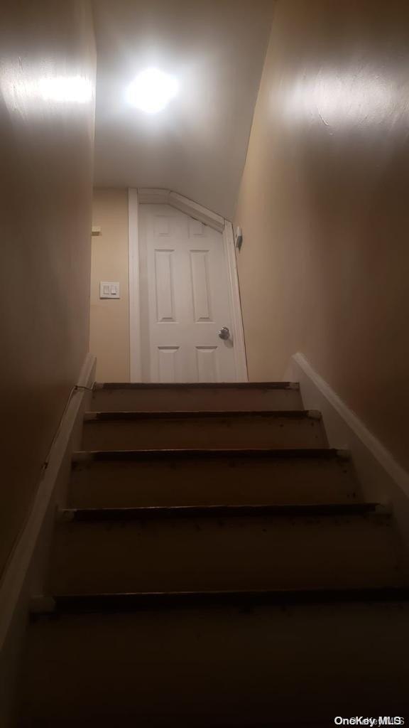 Single Family Guy Lombardo  Nassau County, NY 11520, MLS-L3526956-7