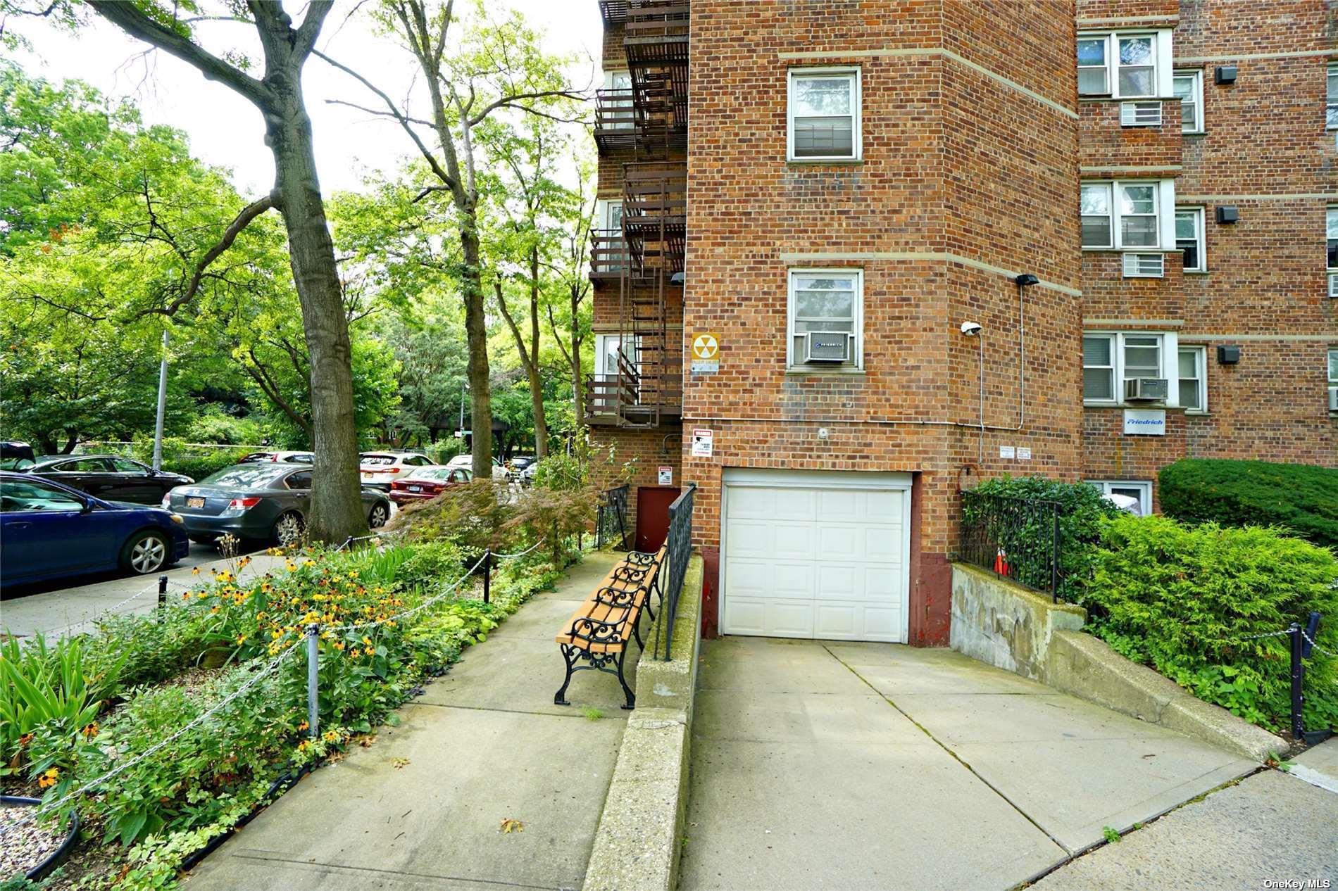 Coop Selfridge  Queens, NY 11375, MLS-L3527349-13