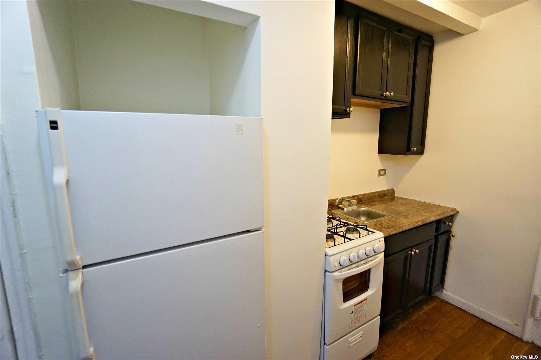 Coop Selfridge  Queens, NY 11375, MLS-L3527349-2