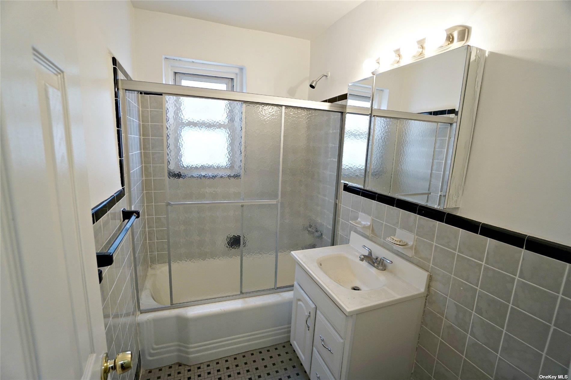 Coop Selfridge  Queens, NY 11375, MLS-L3527349-6