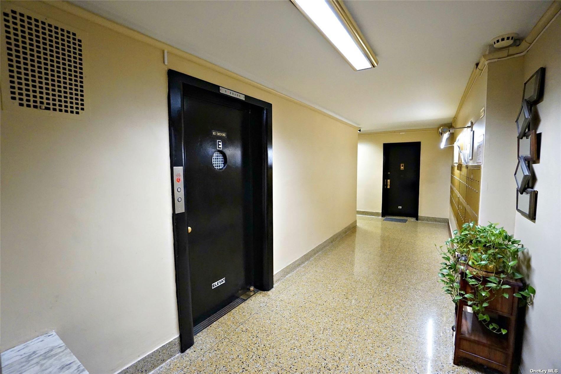 Coop Selfridge  Queens, NY 11375, MLS-L3527349-8