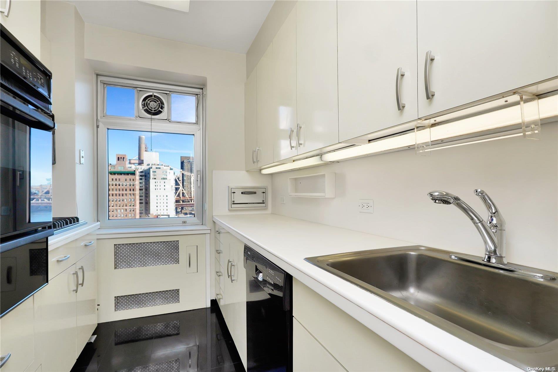 Coop Sutton  Manhattan, NY 10022, MLS-L3527933-11