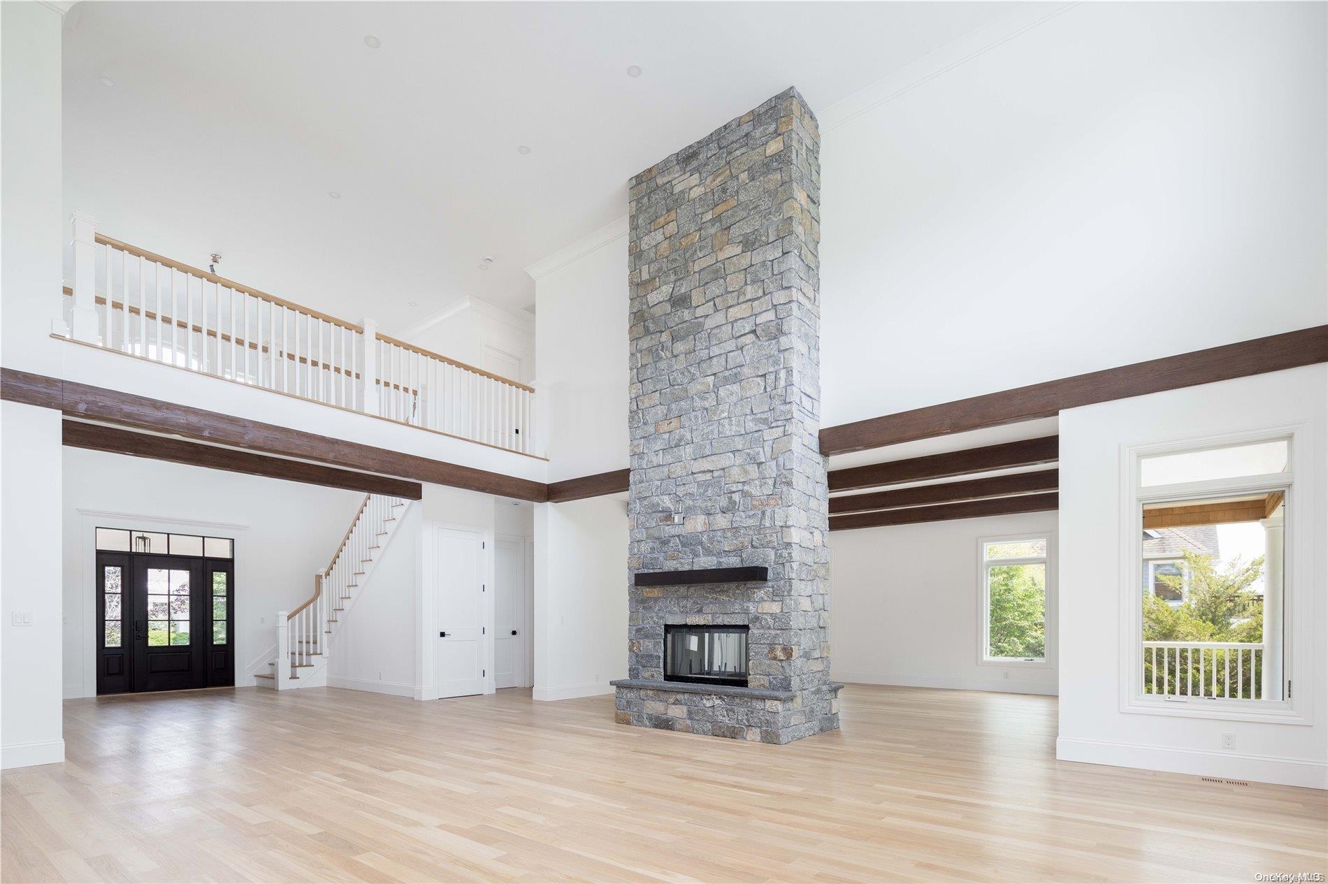 Single Family Hillcrest  Suffolk County, NY 11957, MLS-L3528746-15