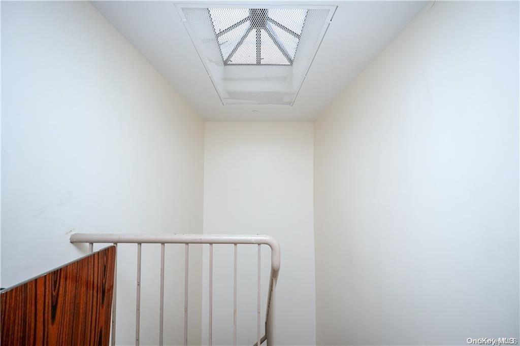 Commercial Sale 40th  Brooklyn, NY 11232, MLS-L3528768-21