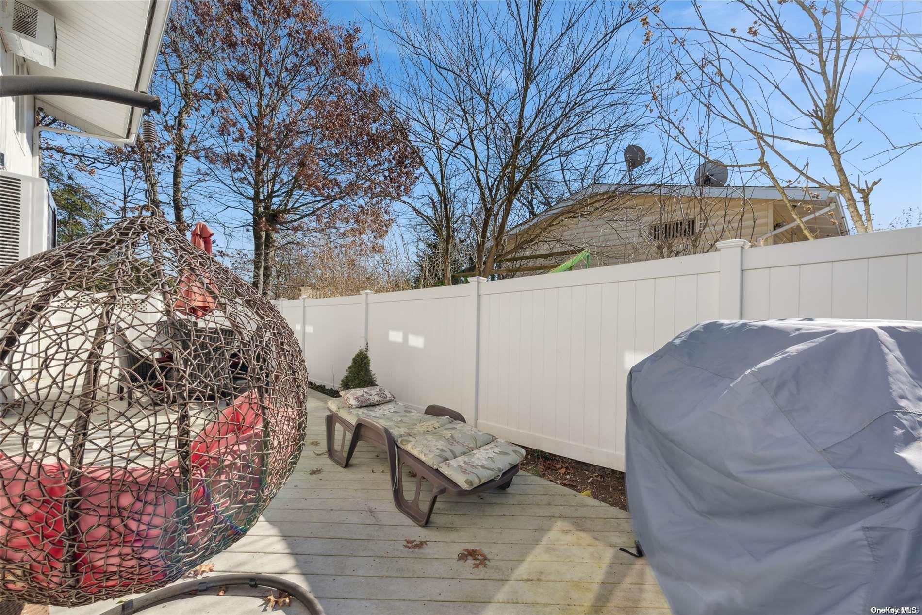 Single Family Shinbone  Suffolk County, NY 11725, MLS-L3529056-5