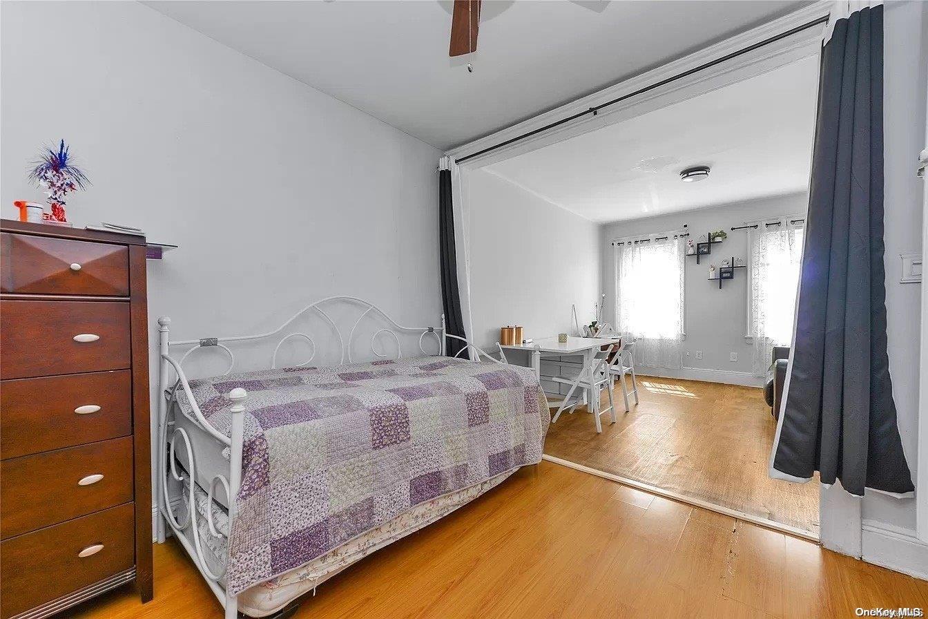 Single Family Metropolitan  Queens, NY 11379, MLS-L3529434-13