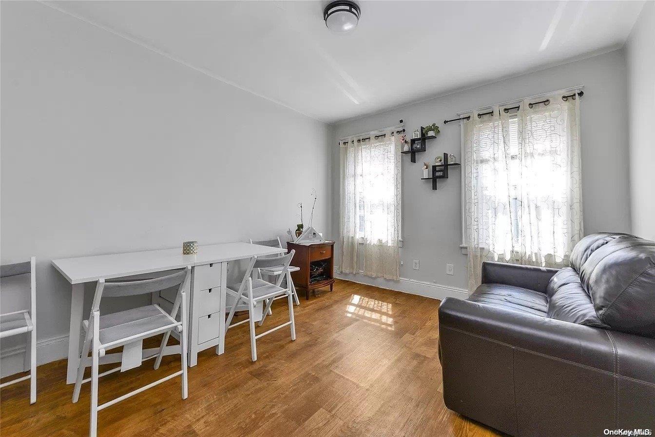 Single Family Metropolitan  Queens, NY 11379, MLS-L3529434-16