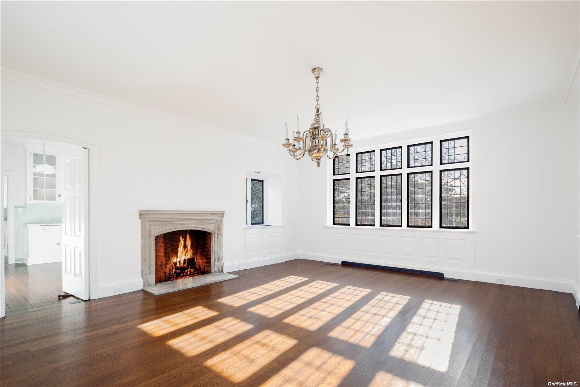 Single Family Tuthill  Suffolk County, NY 11960, MLS-L3530281-10