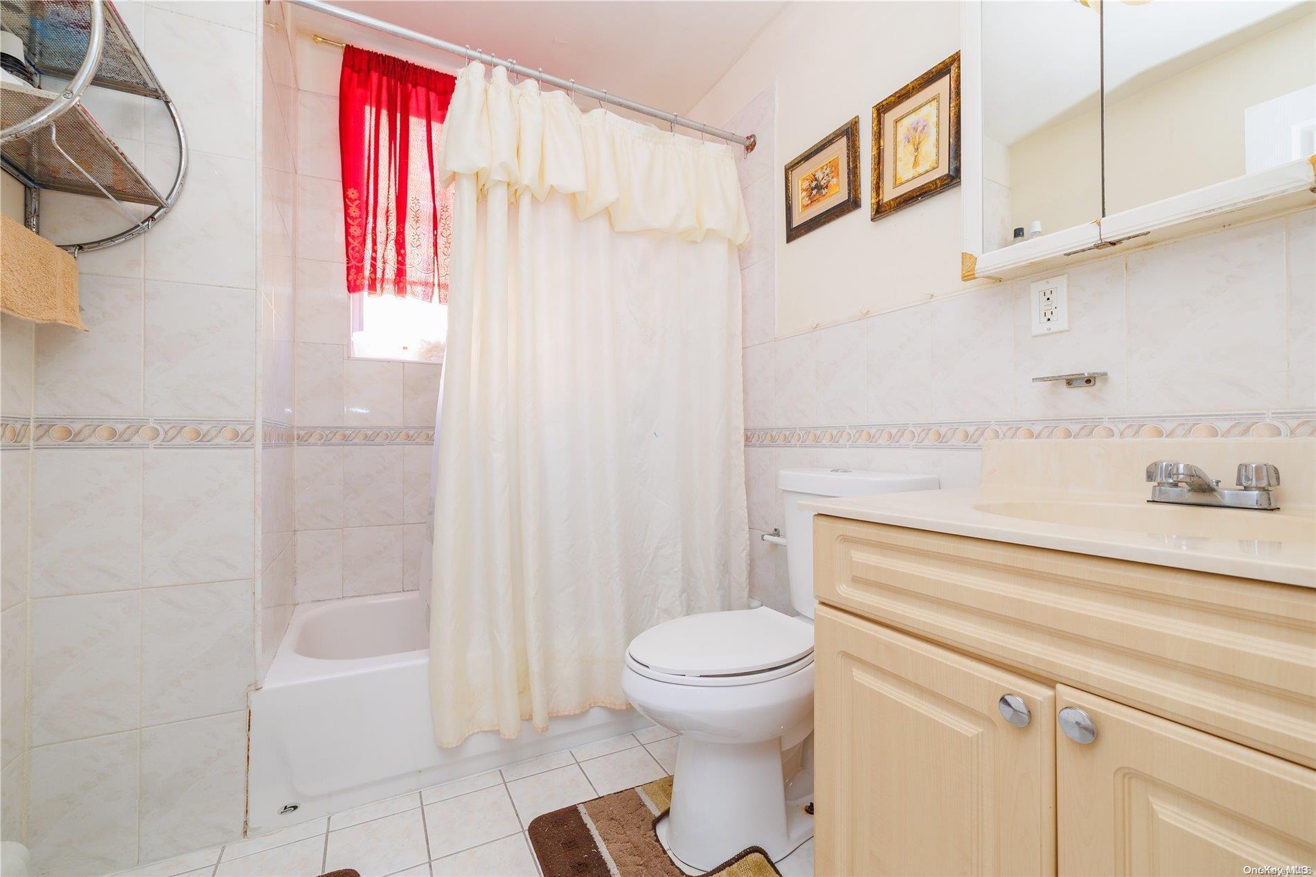 Single Family Courtlandt  Bronx, NY 10451, MLS-L3531497-4