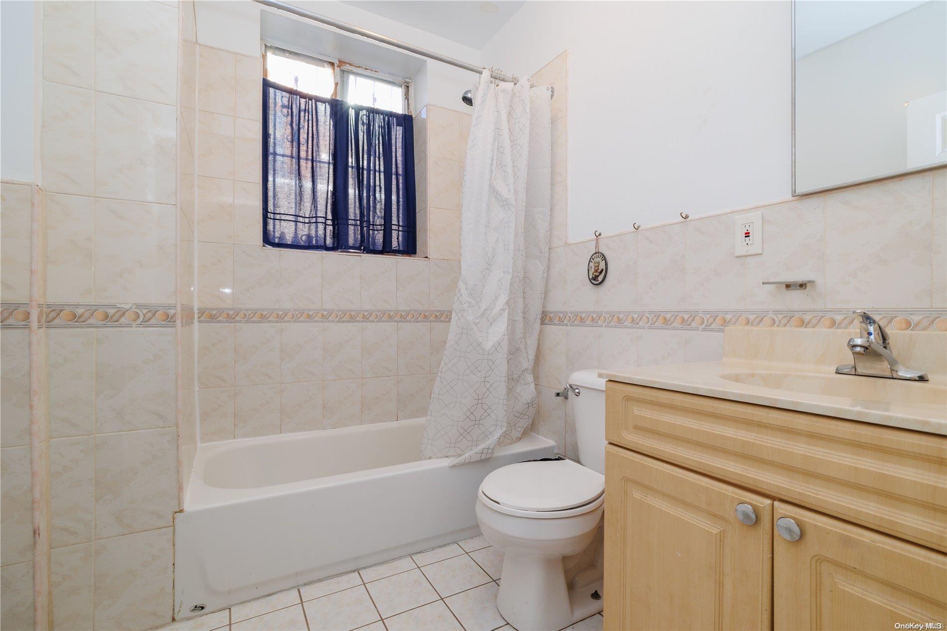 Single Family Courtlandt  Bronx, NY 10451, MLS-L3531497-5