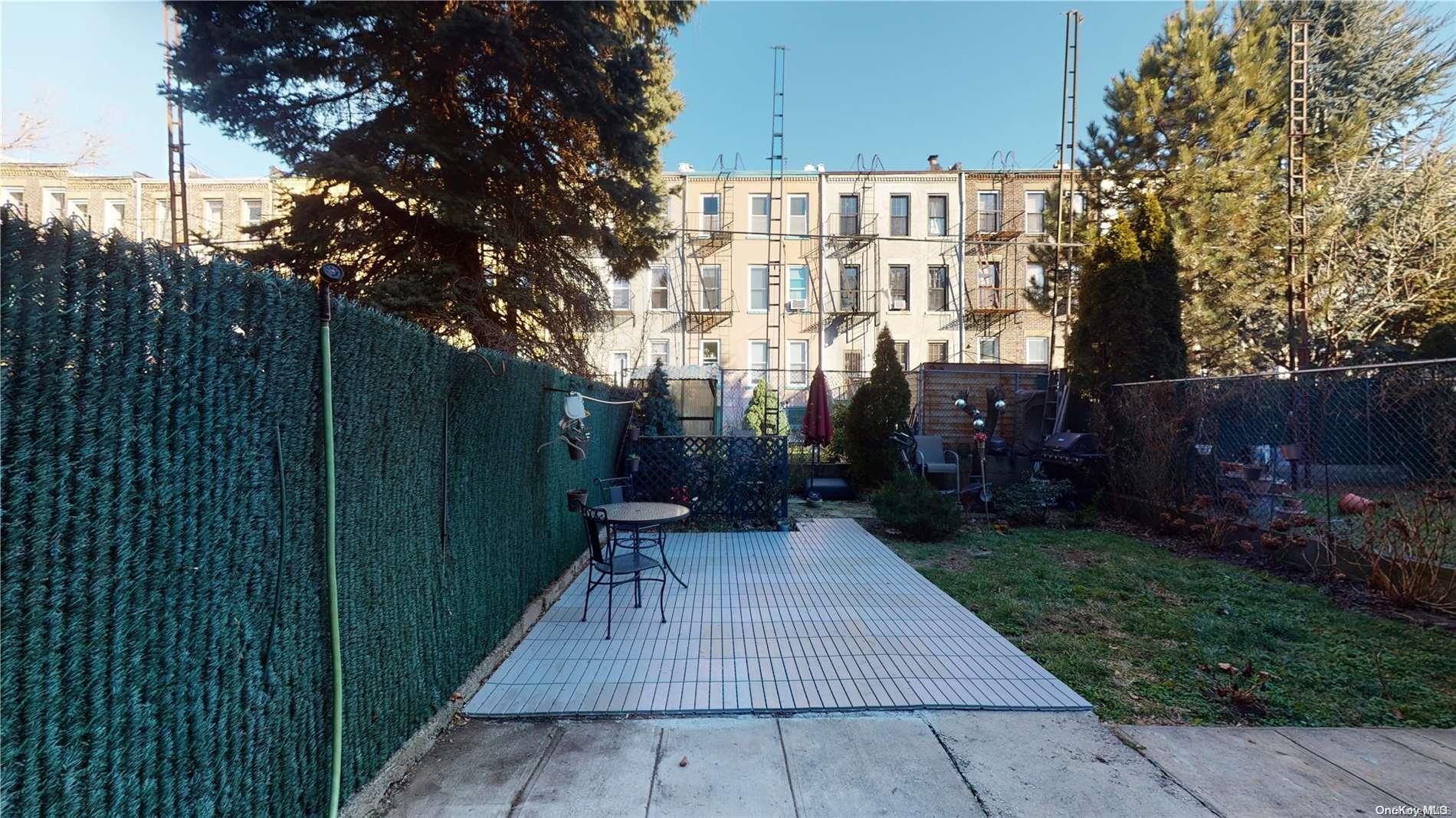 Commercial Sale Sutton  Brooklyn, NY 11222, MLS-L3532626-23