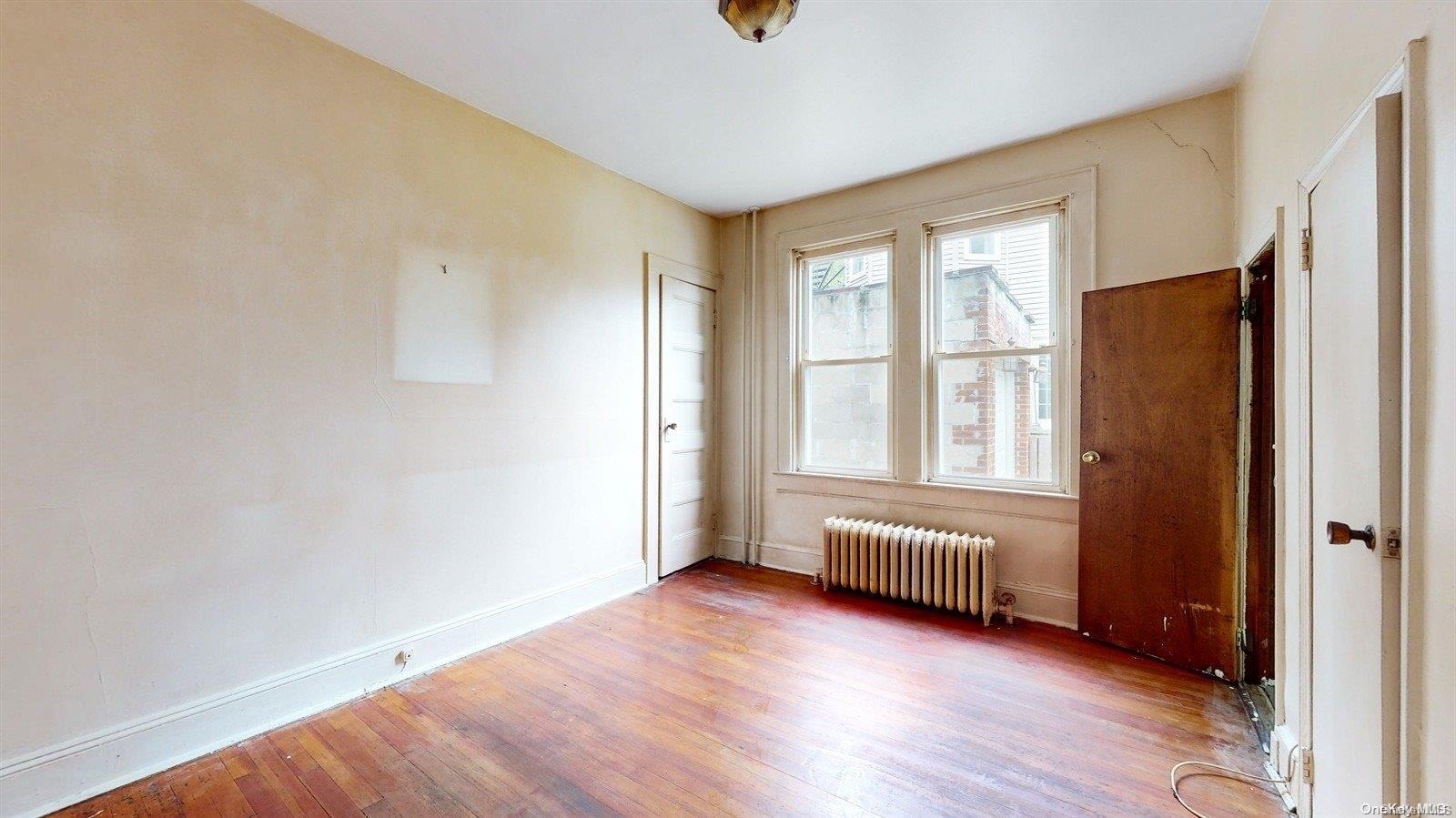 Single Family 85th  Queens, NY 11421, MLS-L3532996-3