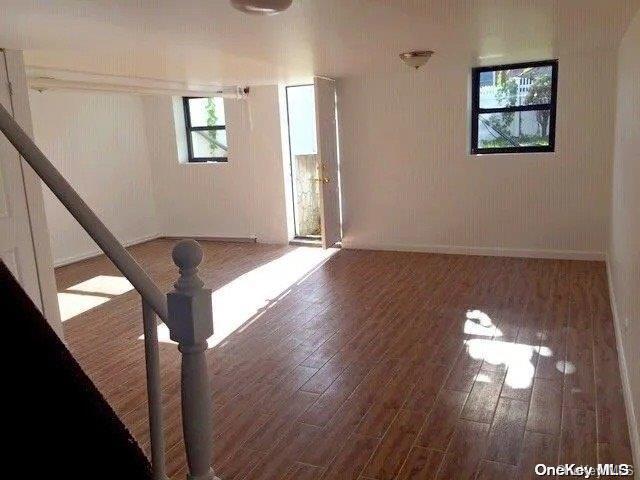 Single Family 60th  Queens, NY 11378, MLS-L3533273-3