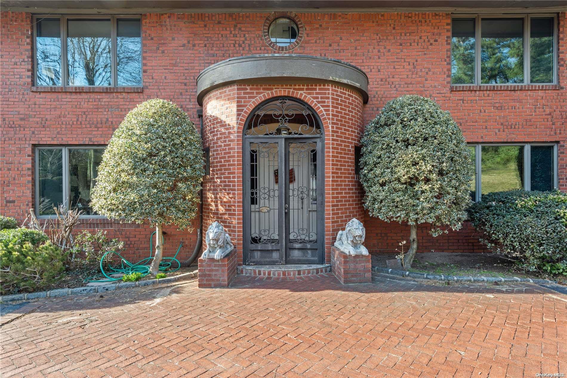 Single Family Messenger  Nassau County, NY 11050, MLS-L3533401-5