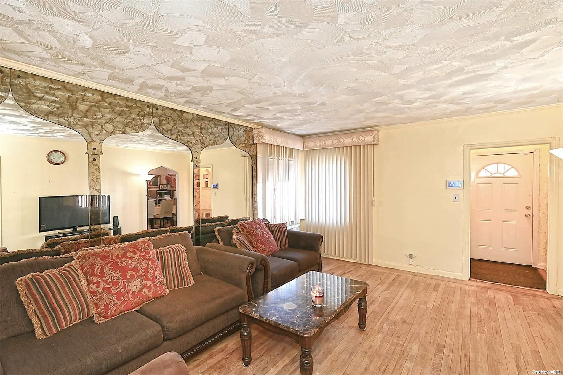 Single Family 236th  Queens, NY 11422, MLS-L3534305-6