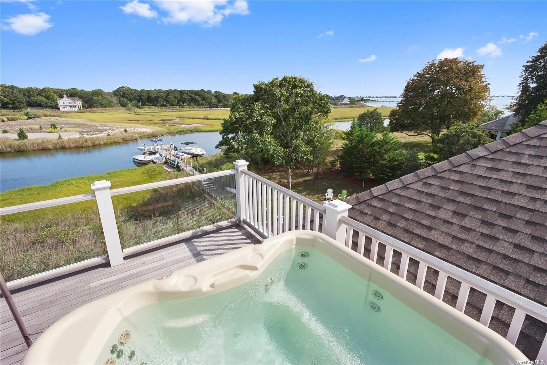 Single Family Honeysuckle  Suffolk County, NY 11977, MLS-L3534678-15