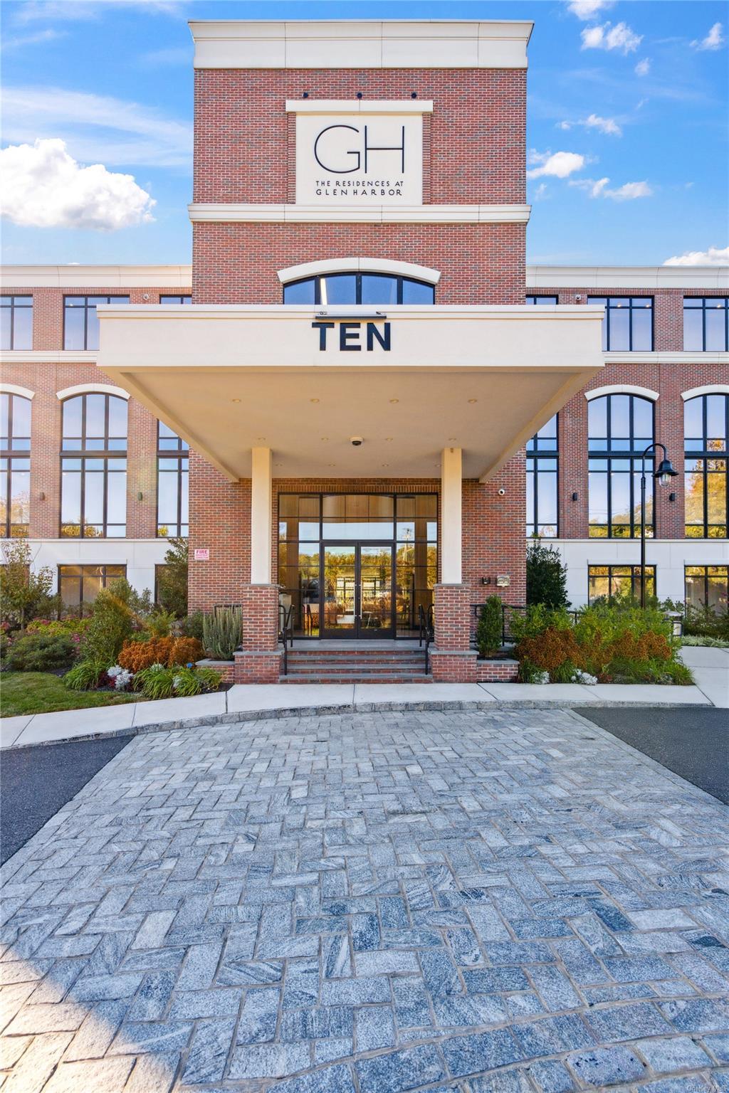 Condo Shore  Nassau County, NY 11547, MLS-L3534980-36
