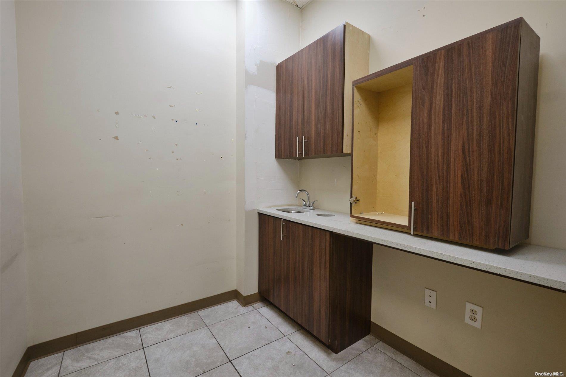 Commercial Lease Flatbush  Brooklyn, NY 11225, MLS-L3536577-16