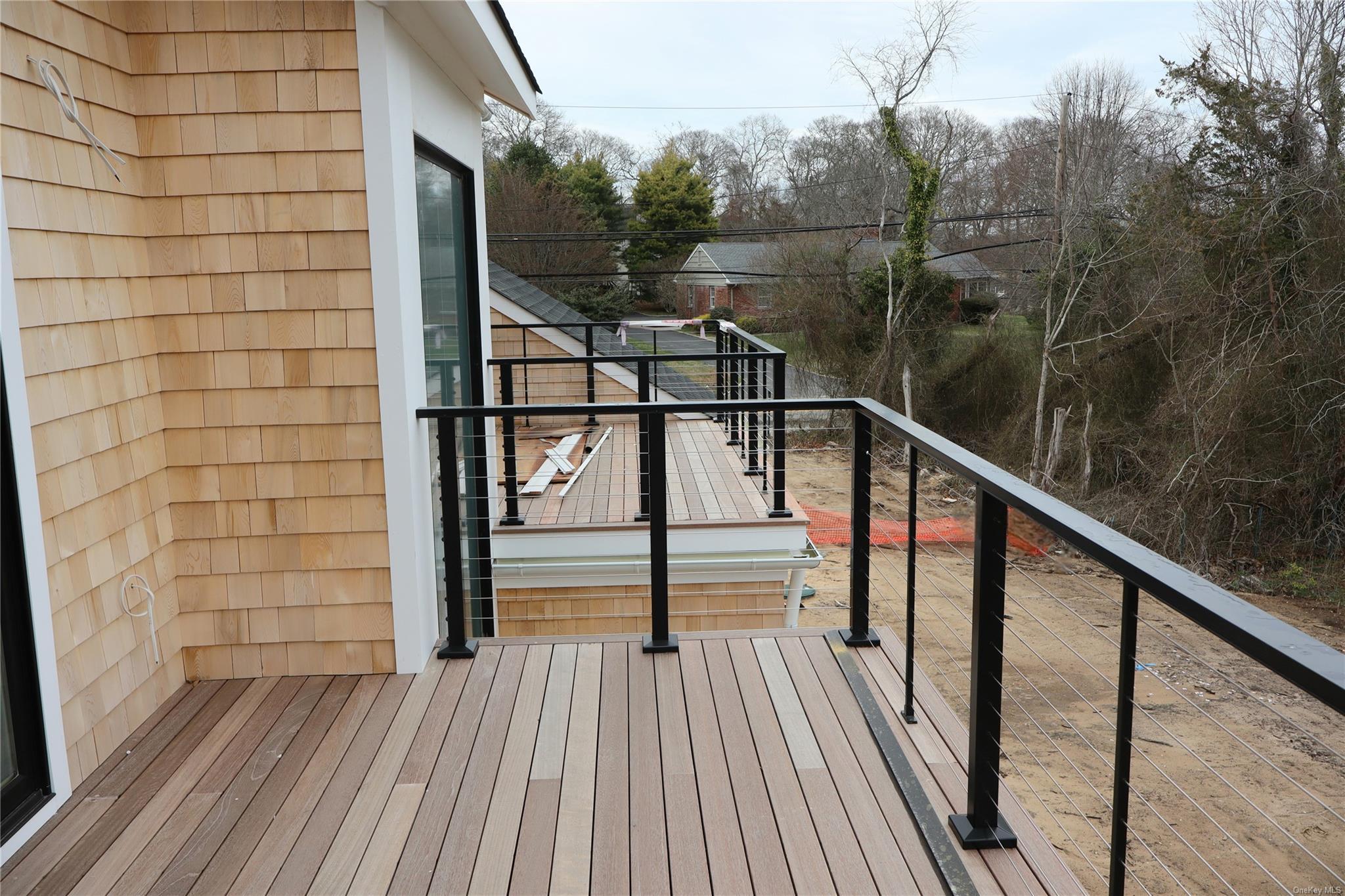 Single Family South  Suffolk County, NY 11977, MLS-L3536686-21