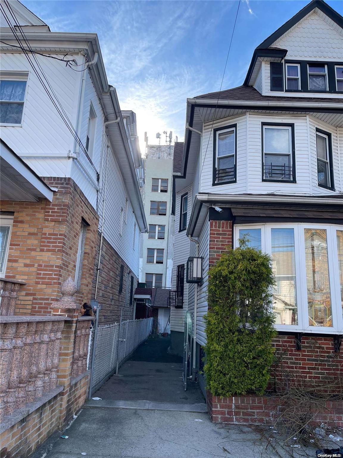 Single Family 121st  Queens, NY 11418, MLS-L3537368-3