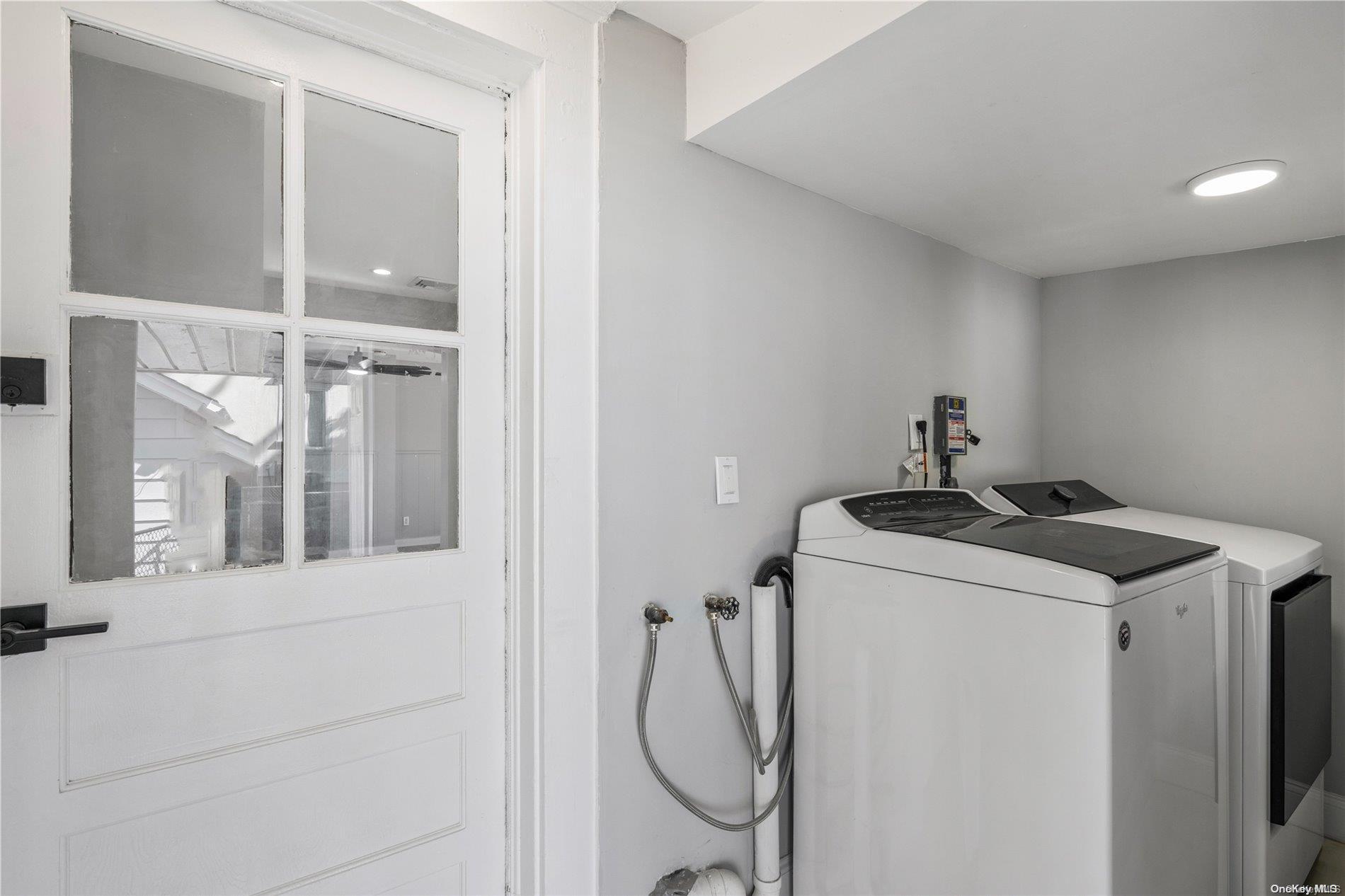 Single Family Miller  Nassau County, NY 11542, MLS-L3538101-12
