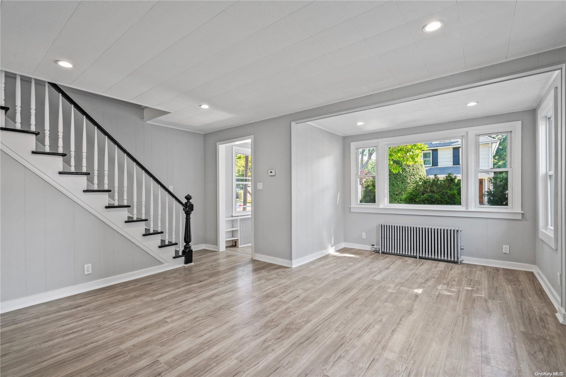 Single Family Miller  Nassau County, NY 11542, MLS-L3538101-3