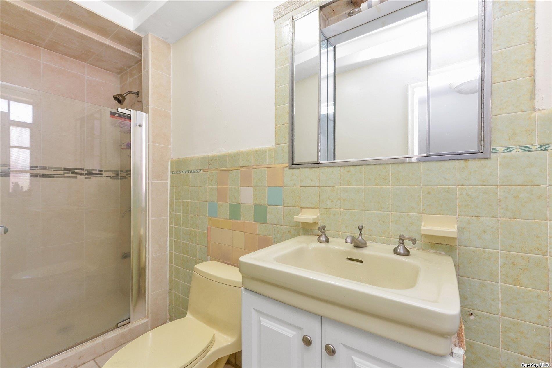 Single Family 151st  Queens, NY 11432, MLS-L3540360-17