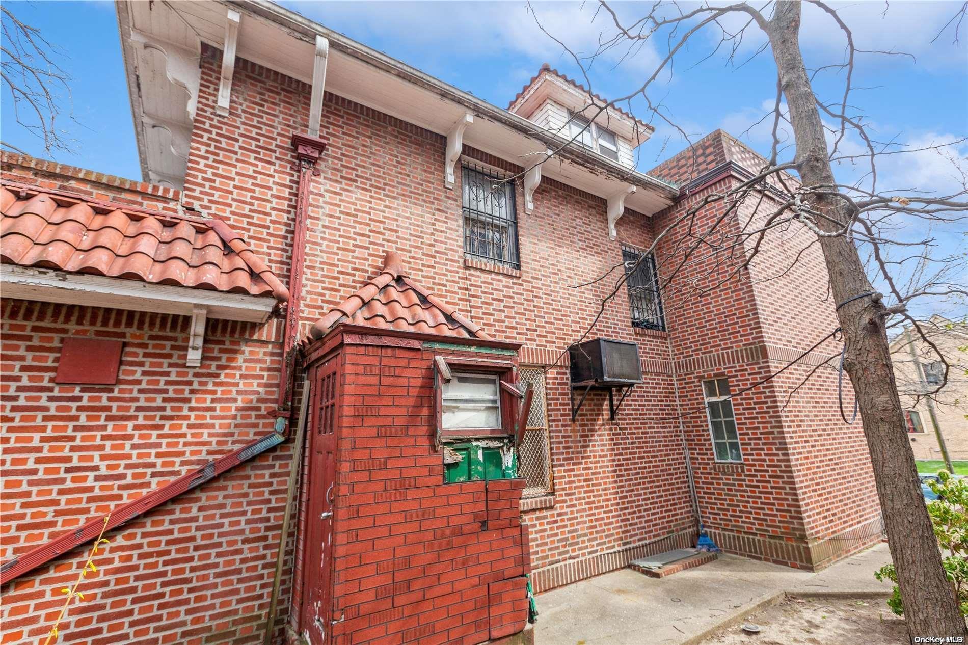 Single Family 151st  Queens, NY 11432, MLS-L3540360-23
