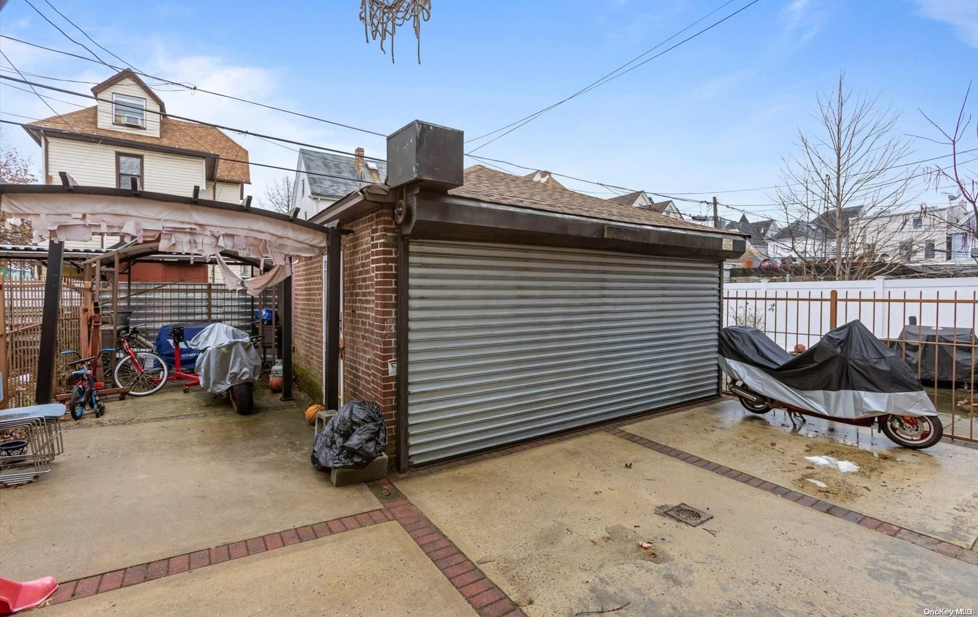 Single Family Ashford  Brooklyn, NY 11207, MLS-L3540443-26