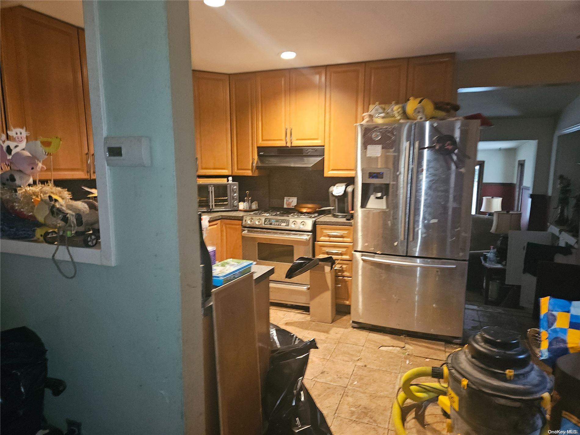 Single Family Cedar  Suffolk County, NY 11720, MLS-L3540479-3