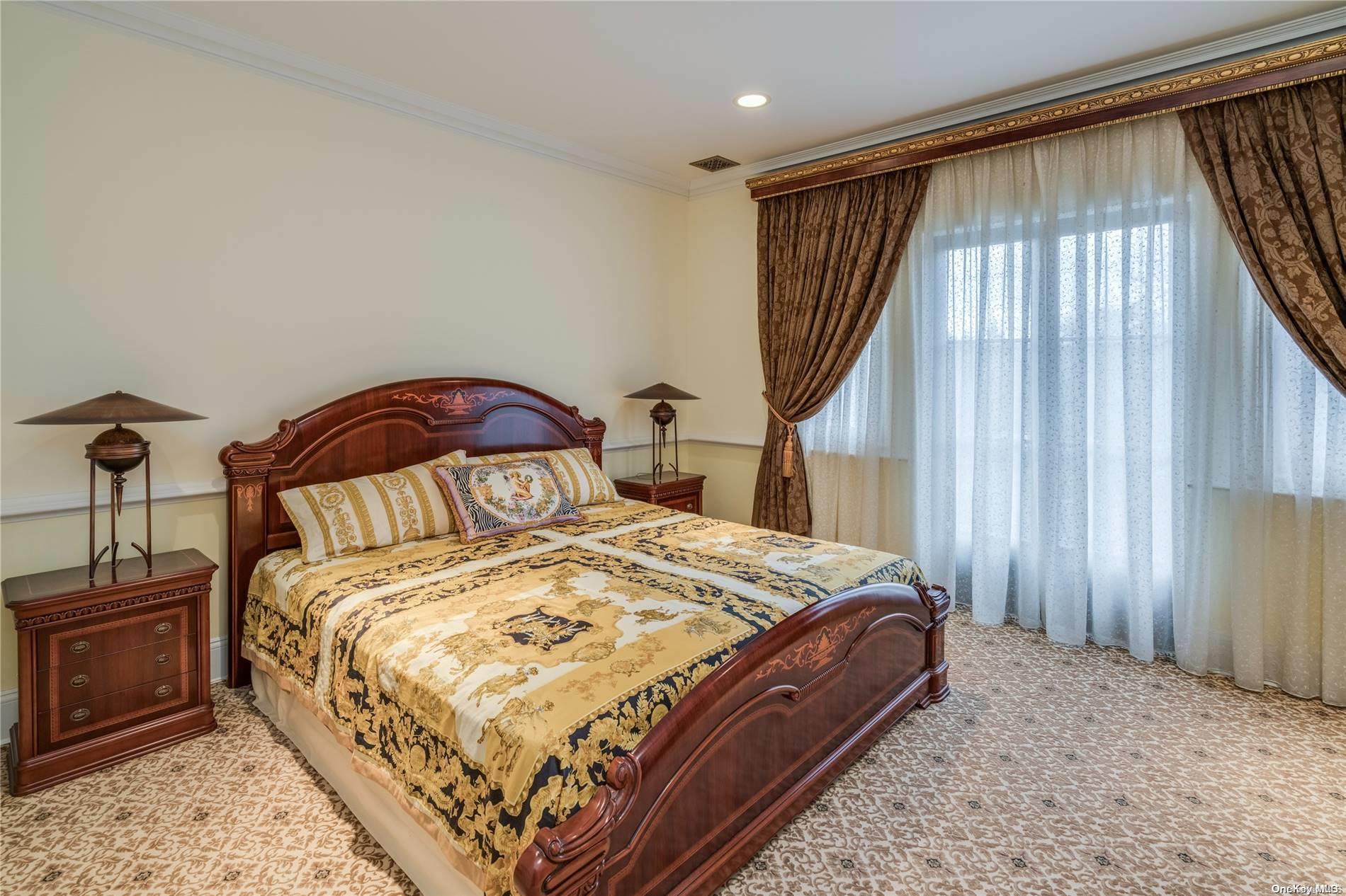 Single Family Polo  Nassau County, NY 11568, MLS-L3541450-23