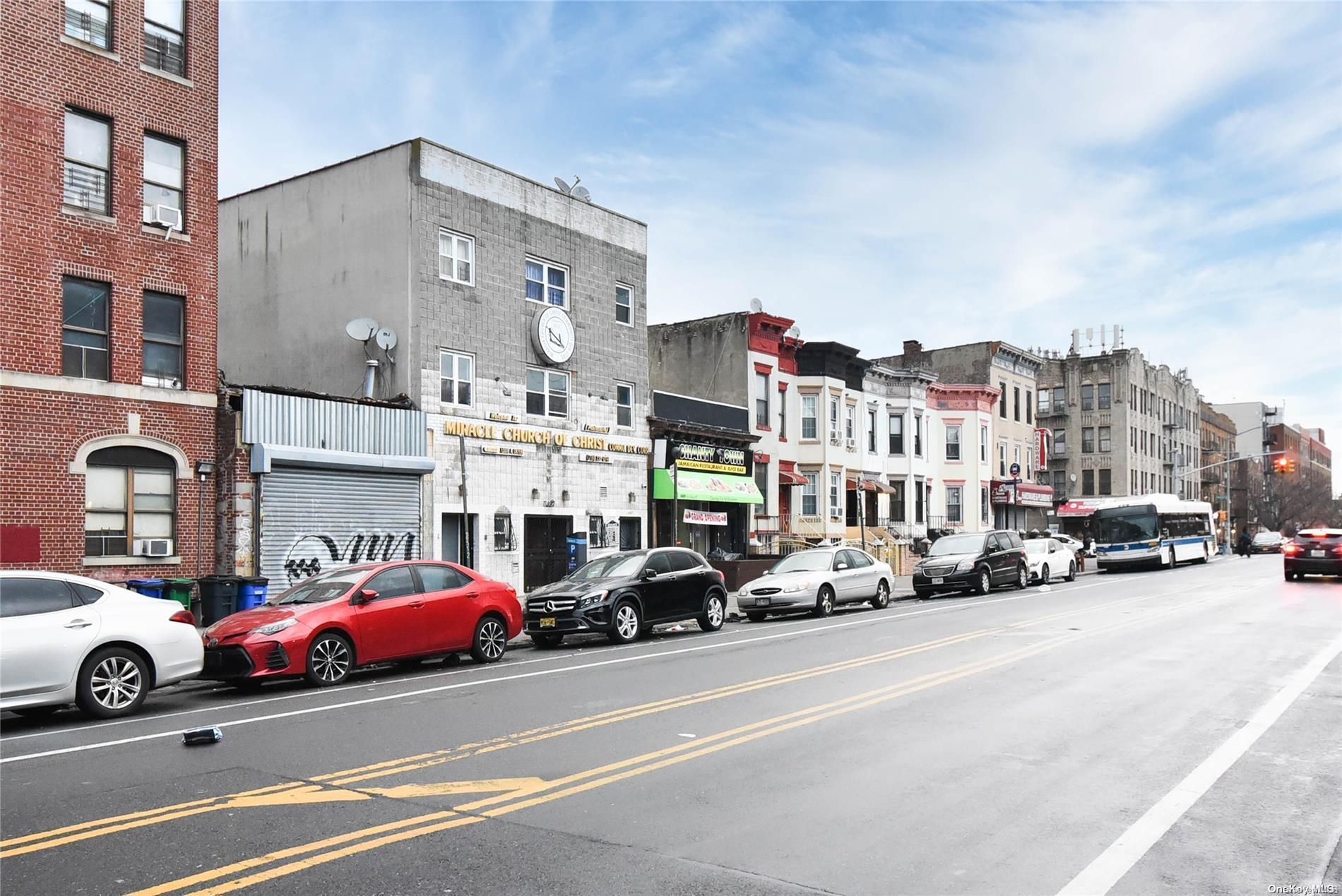 Commercial Sale Saint Johns  Brooklyn, NY 11213, MLS-L3541676-2