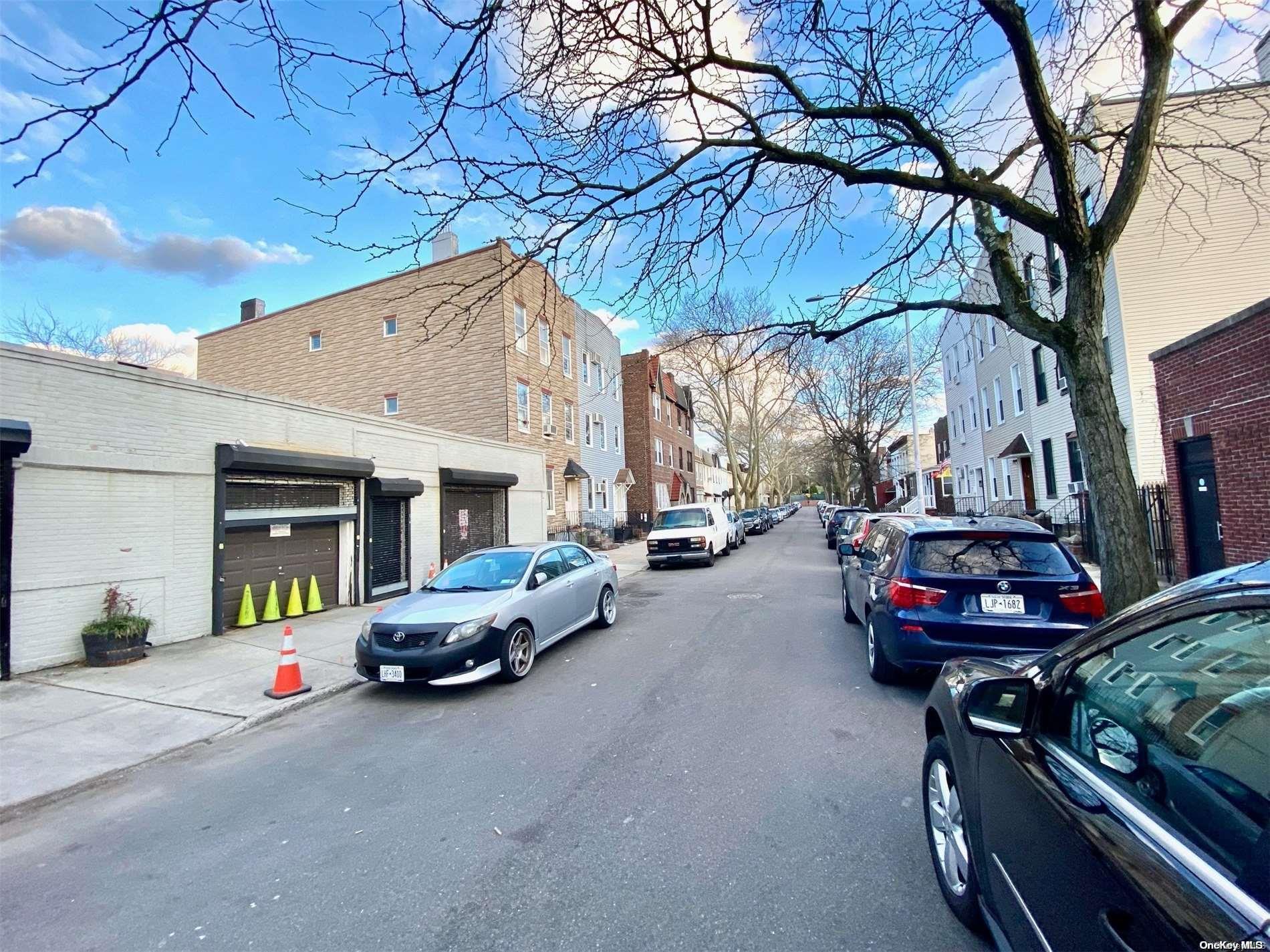 Single Family in New York - 71st  Queens, NY 11385