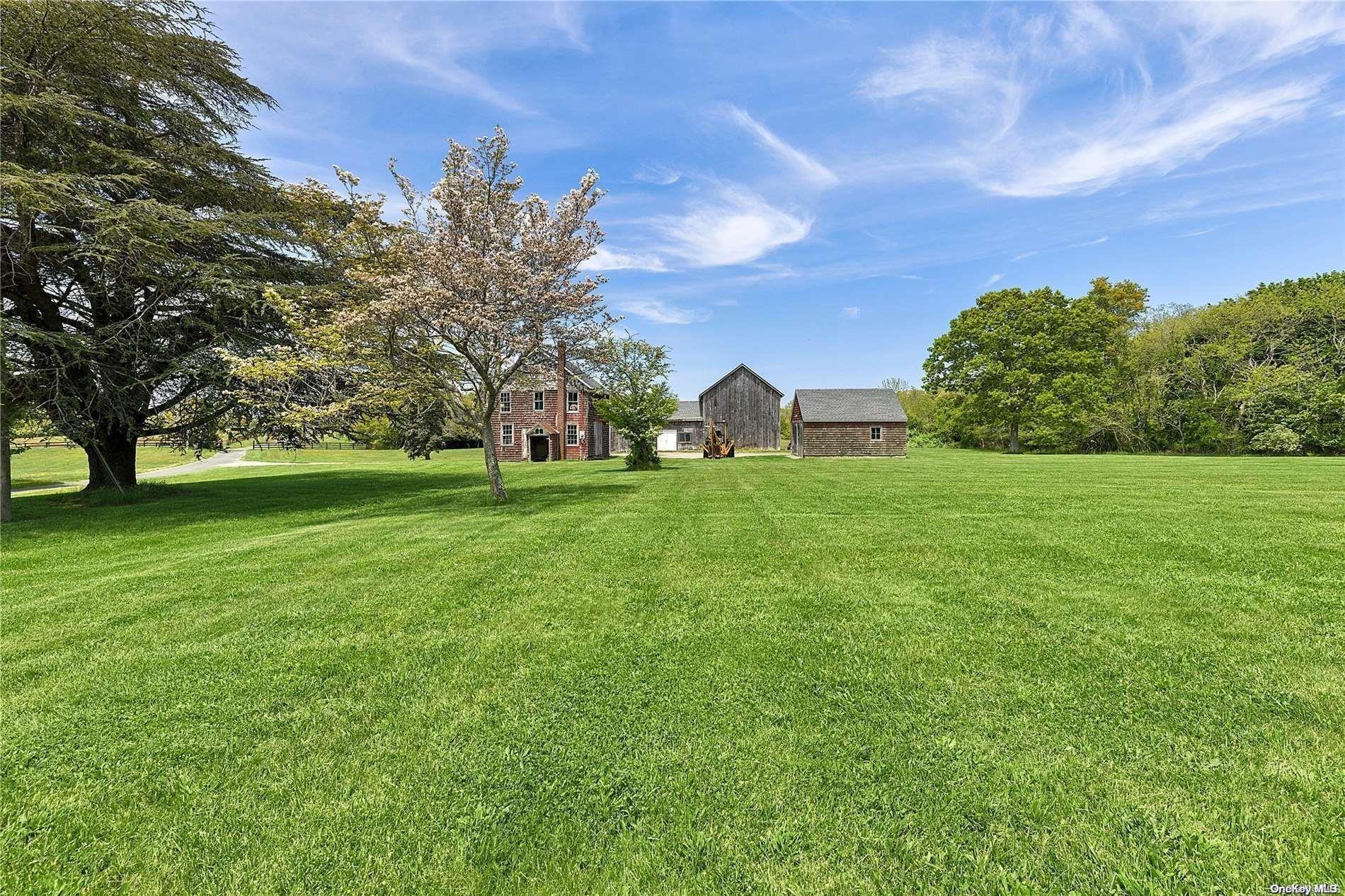 Single Family Main  Suffolk County, NY 11947, MLS-L3542952-28
