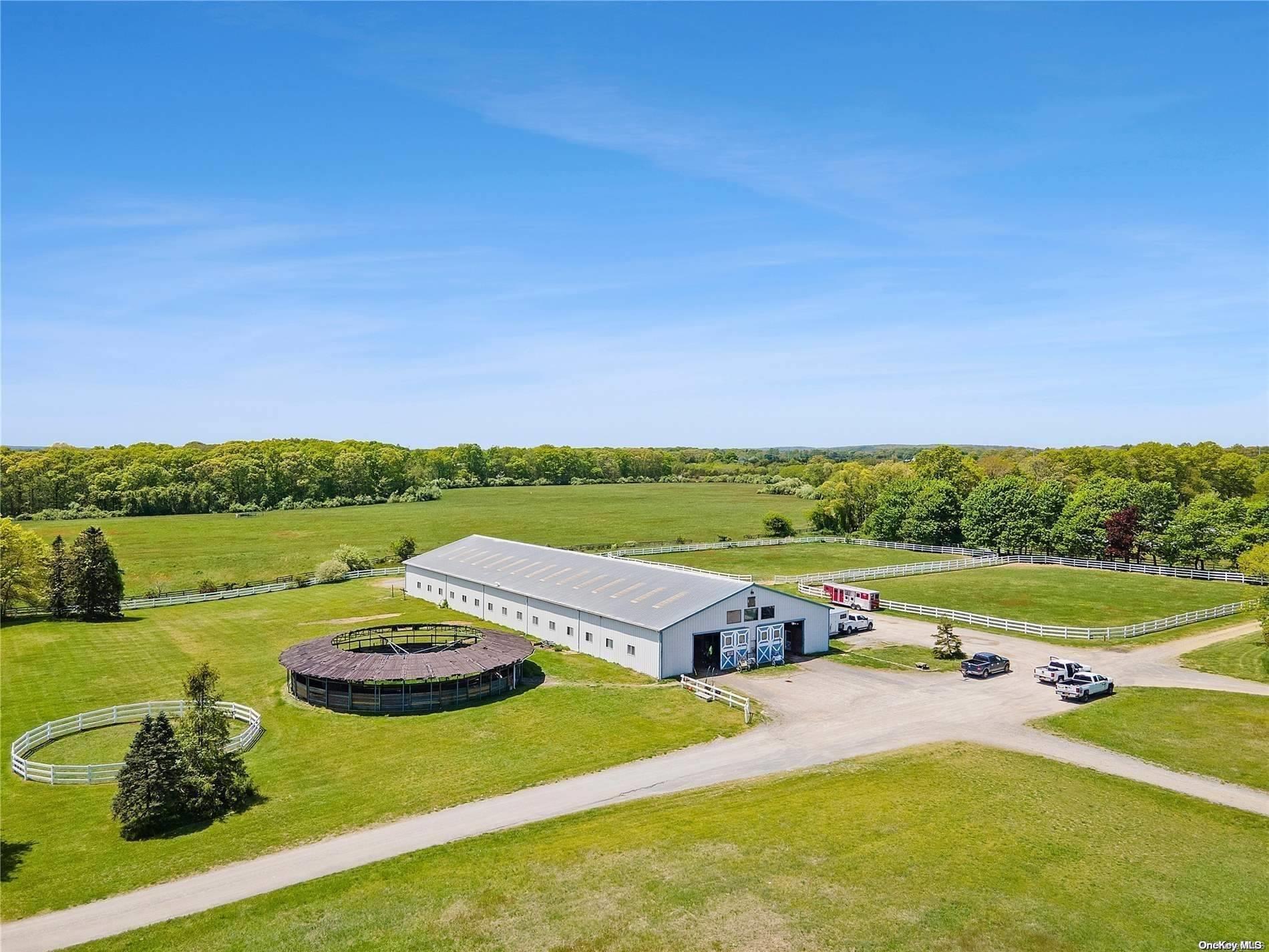 Single Family Main  Suffolk County, NY 11947, MLS-L3542952-5
