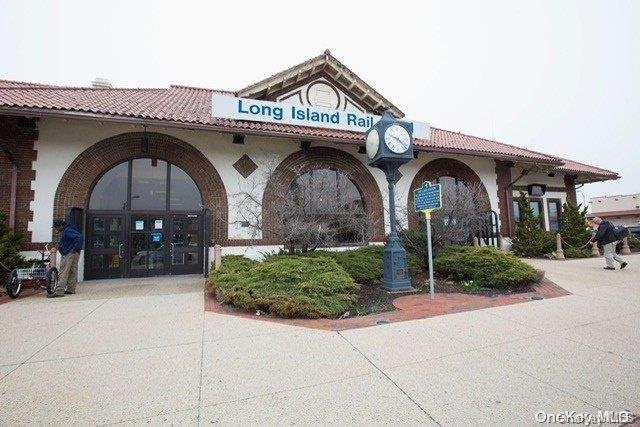 Single Family Chester  Nassau County, NY 11561, MLS-L3543473-34