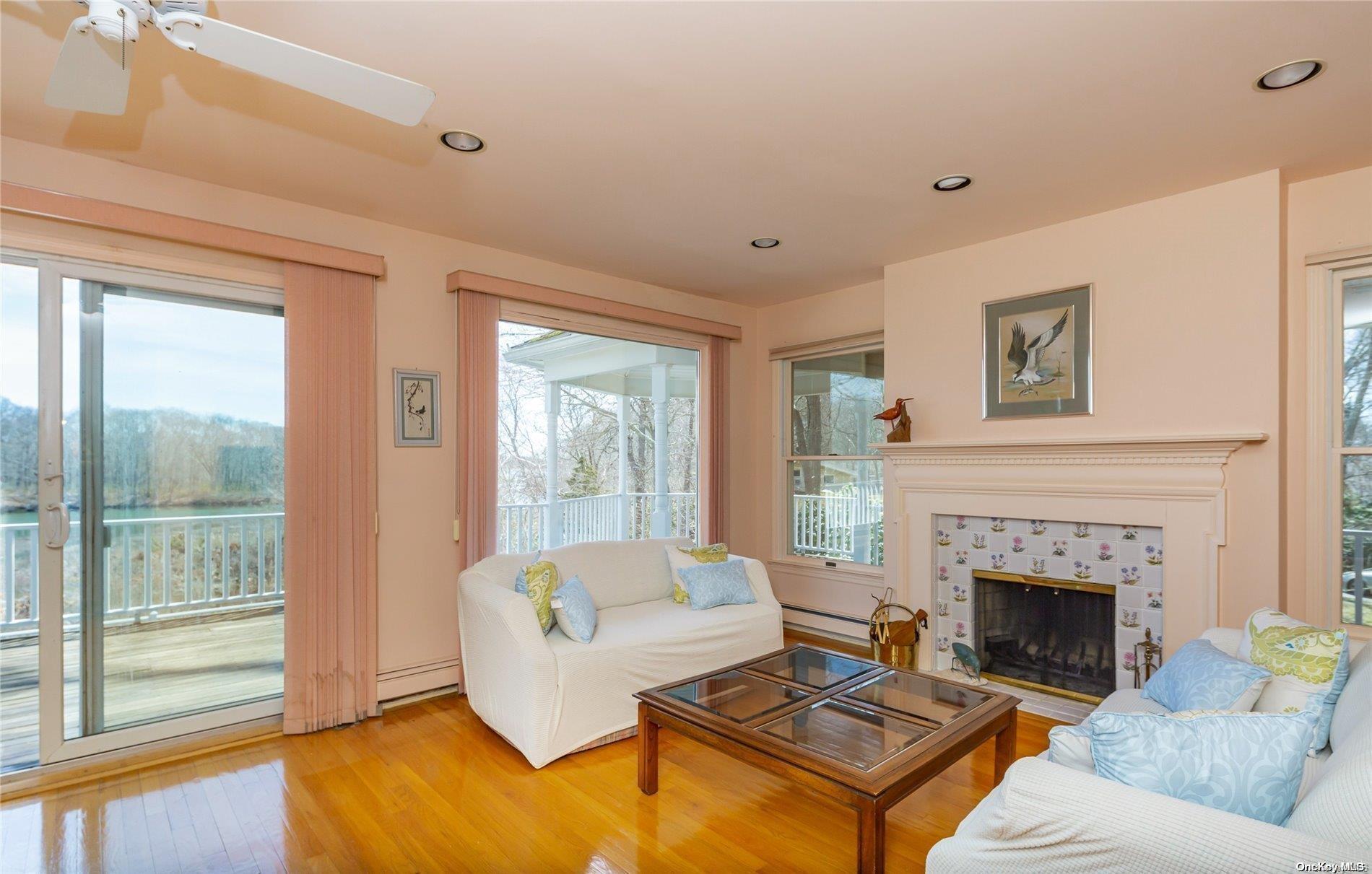Single Family Irene  Suffolk County, NY 11964, MLS-L3543543-12