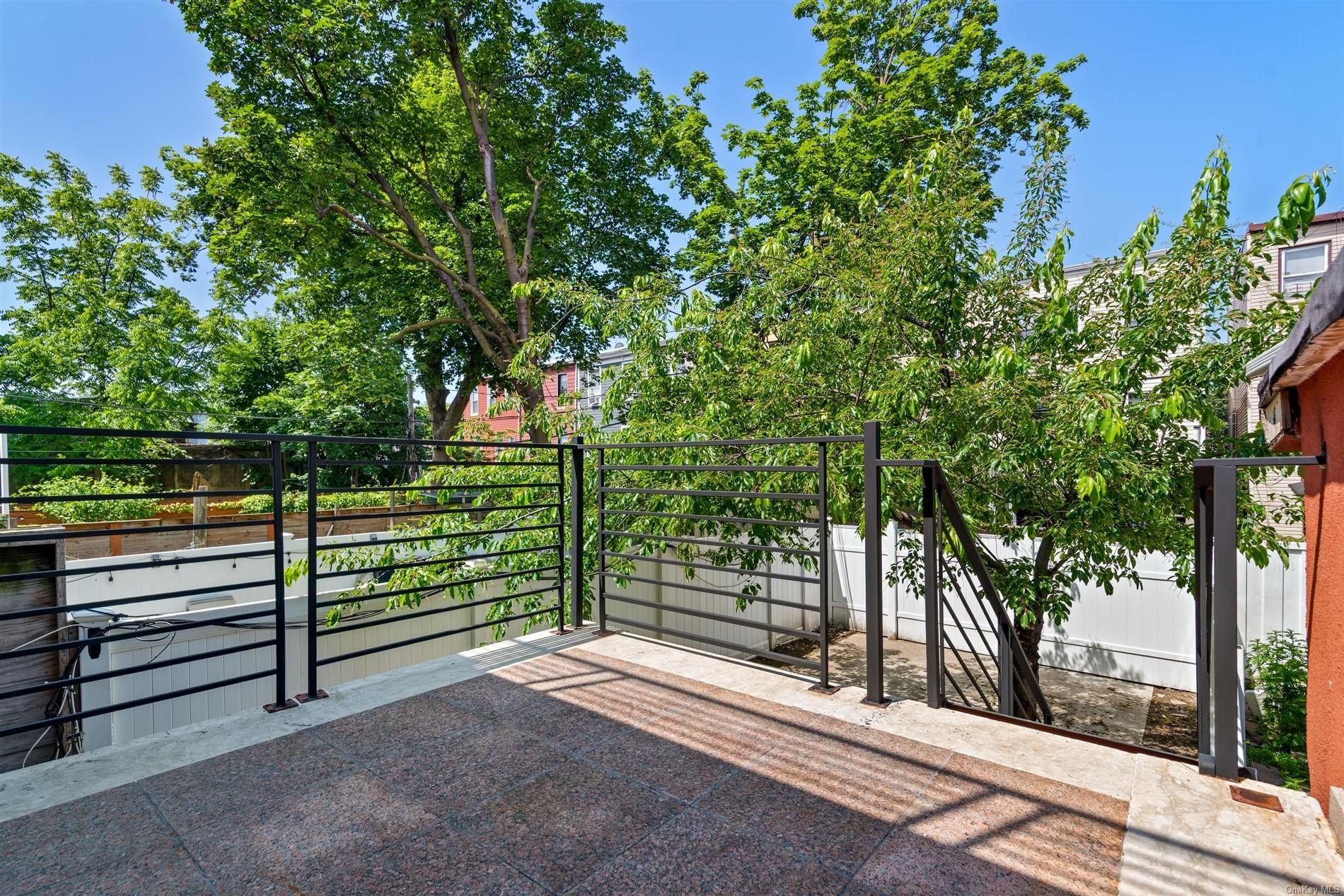 Single Family Saratoga  Brooklyn, NY 11233, MLS-L3544064-30