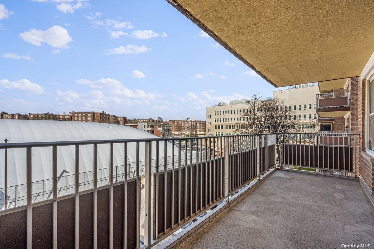 Coop 23rd Ave  Queens, NY 11360, MLS-L3544152-20