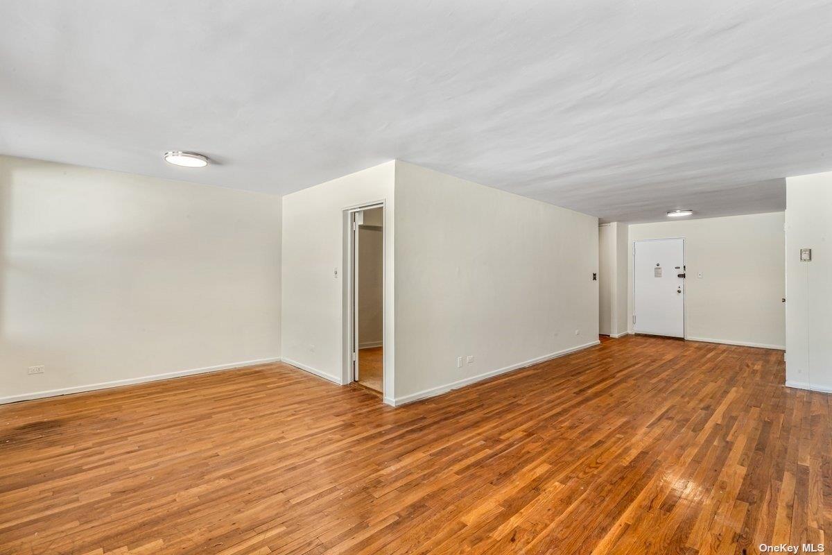 Coop 23rd Ave Queens, NY 11360, MLS-L3544152-5