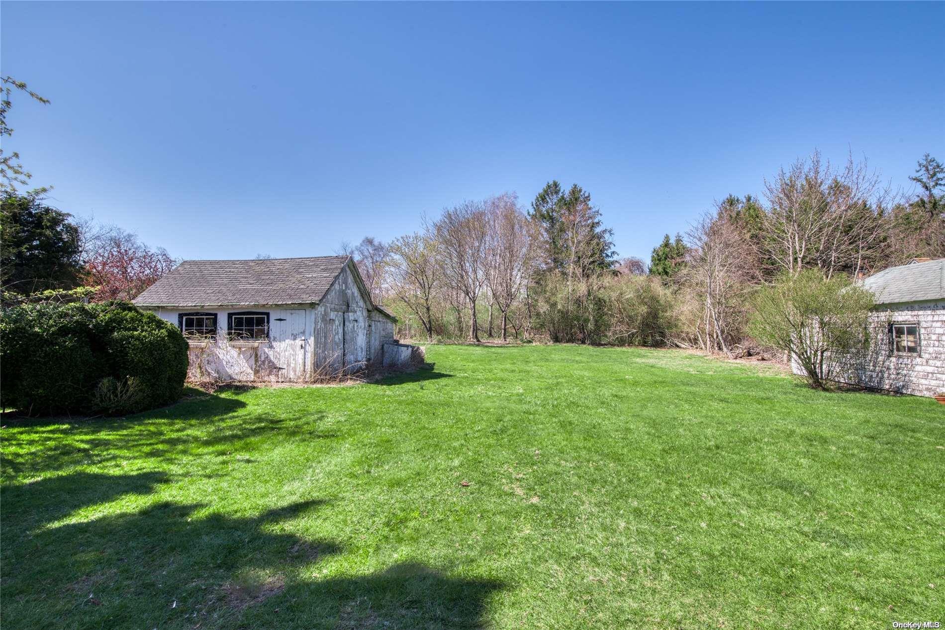 Single Family Main  Suffolk County, NY 11939, MLS-L3544978-14